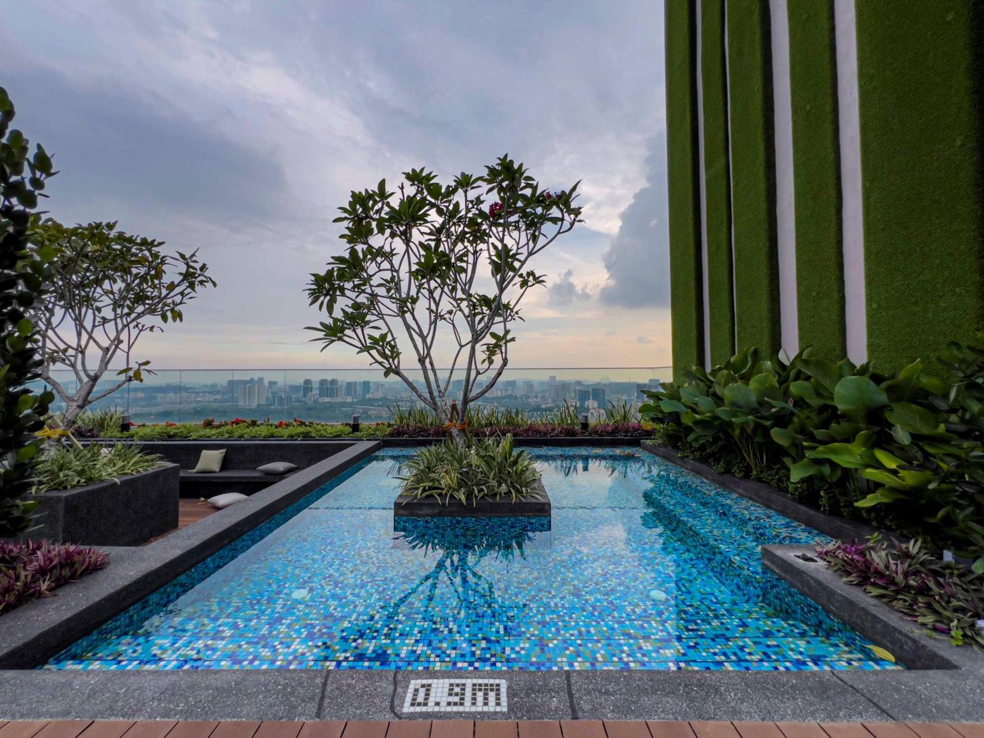 Sky Pool Suites Kl Sentral - Riveria City Kuala Lumpur Eksteriør bilde