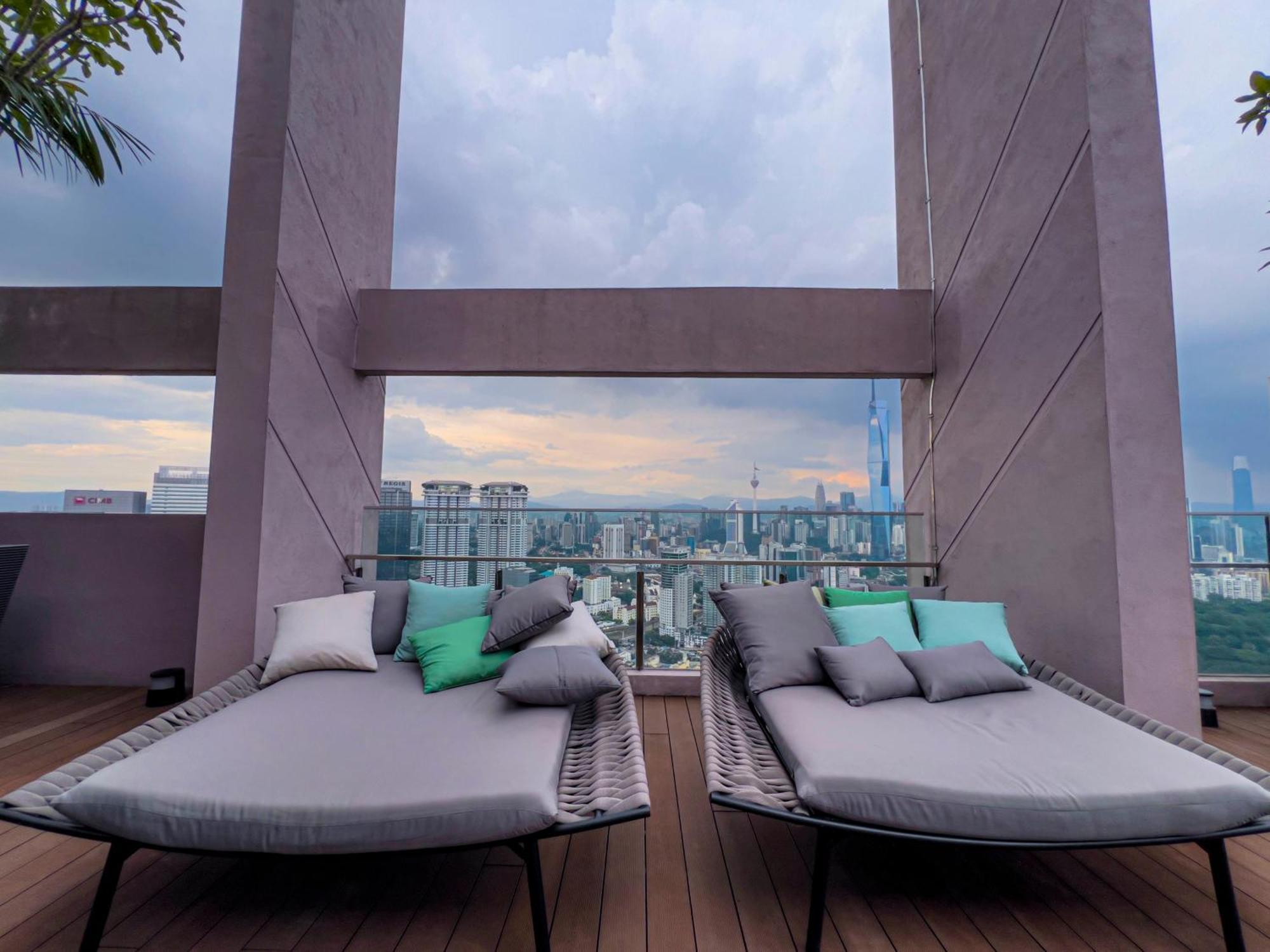 Sky Pool Suites Kl Sentral - Riveria City Kuala Lumpur Eksteriør bilde
